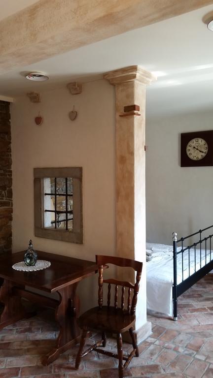 Studio-Apartments Monfort Πορτορόζ Δωμάτιο φωτογραφία